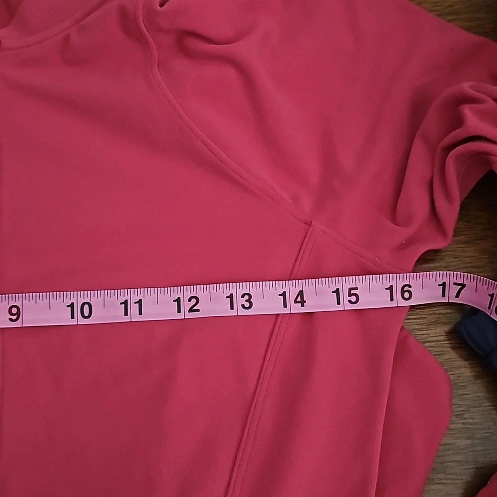 350. Lululemon The Ease Jacket - Picture 11 of 12